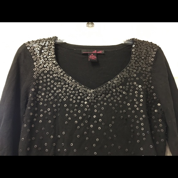 Sparkling ✨ Willi Smith silk blend sequin sweater! - Picture 2 of 8